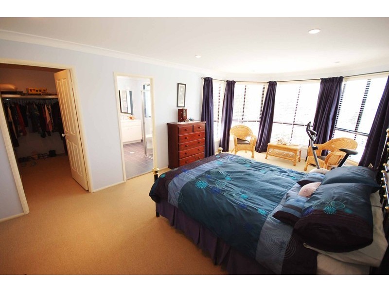 24 Hillgrove Close, Ourimbah NSW 2258