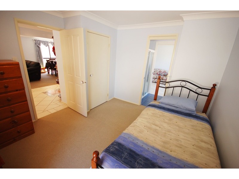 24 Hillgrove Close, Ourimbah NSW 2258