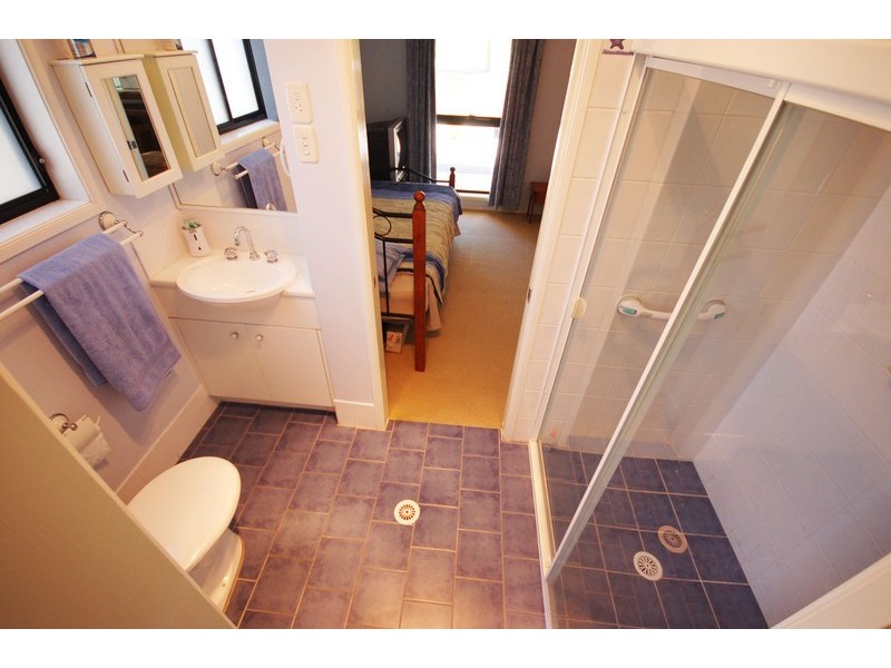 24 Hillgrove Close, Ourimbah NSW 2258