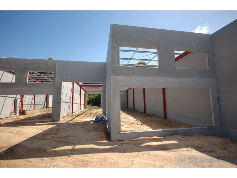 5 Brooks Avenue, Wyoming NSW 2250