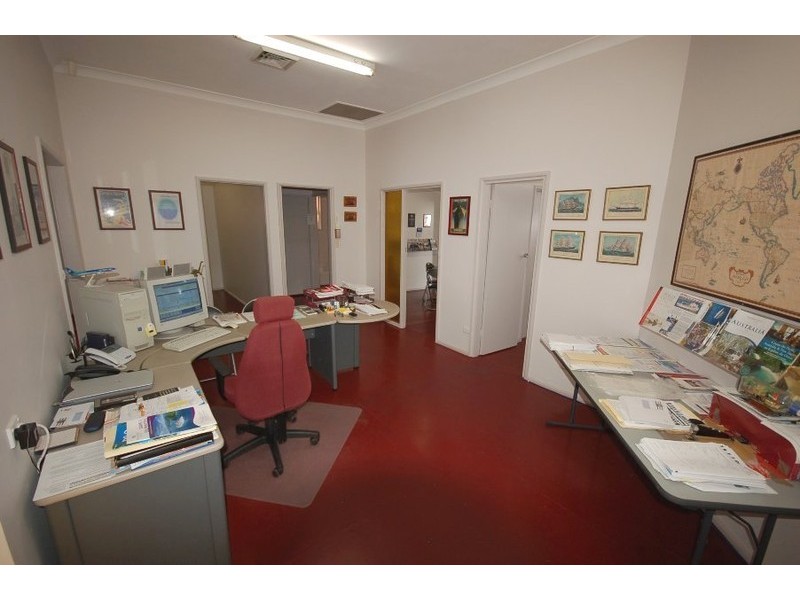 351 Mann Street, North Gosford NSW 2250