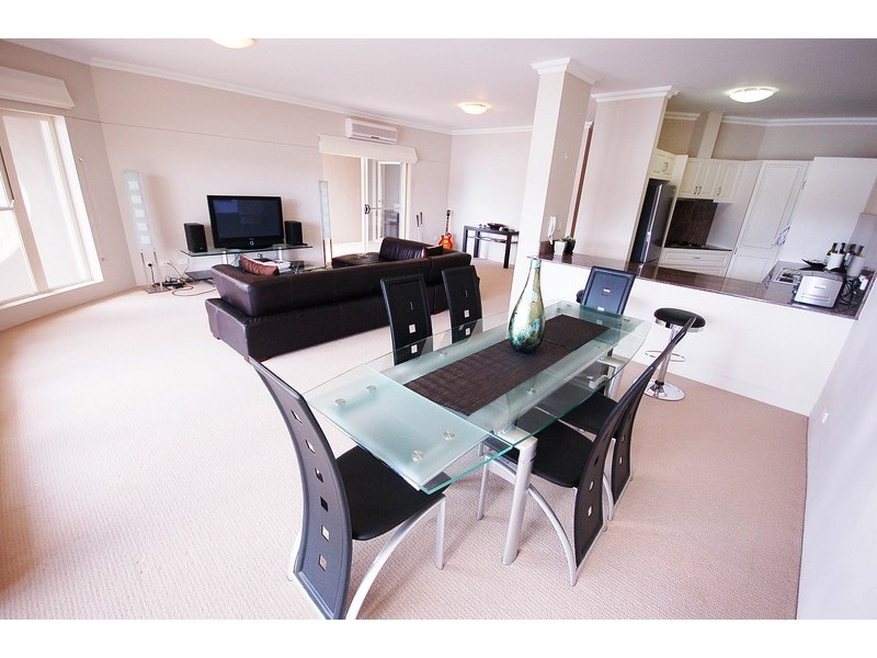 2/3-7 Wharf Street, East Gosford NSW 2250