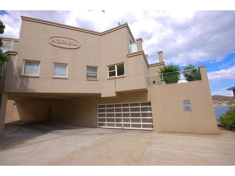 2/3-7 Wharf Street, East Gosford NSW 2250