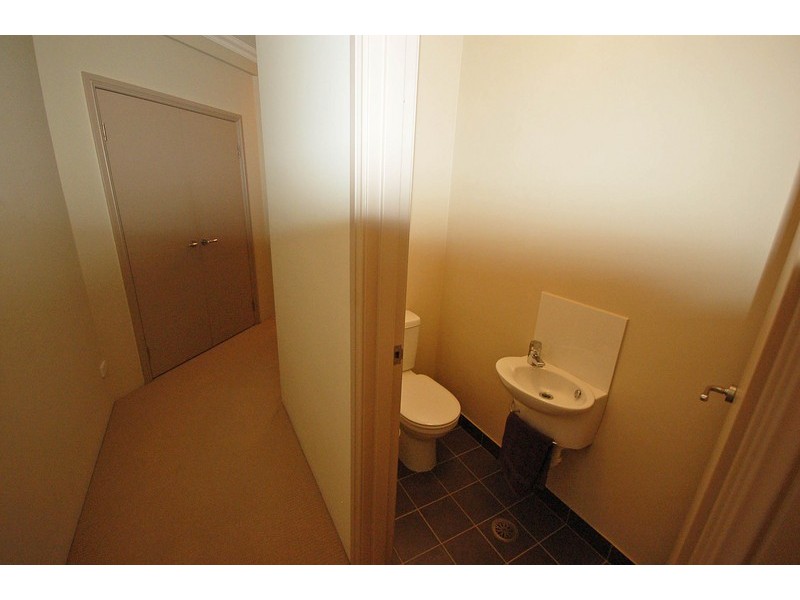 2/3-7 Wharf Street, East Gosford NSW 2250