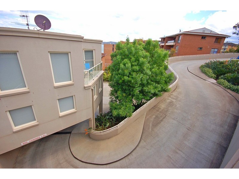 2/3-7 Wharf Street, East Gosford NSW 2250