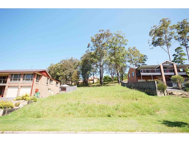104 Chamberlain Road, Wyoming NSW 2250
