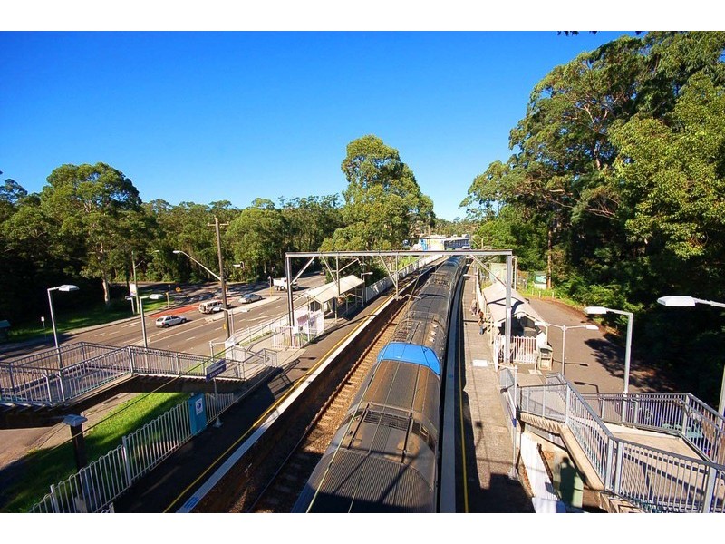 34 Barkala Street, Lisarow NSW 2250