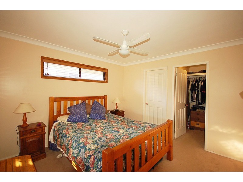 72 North Crescent, Wyoming NSW 2250