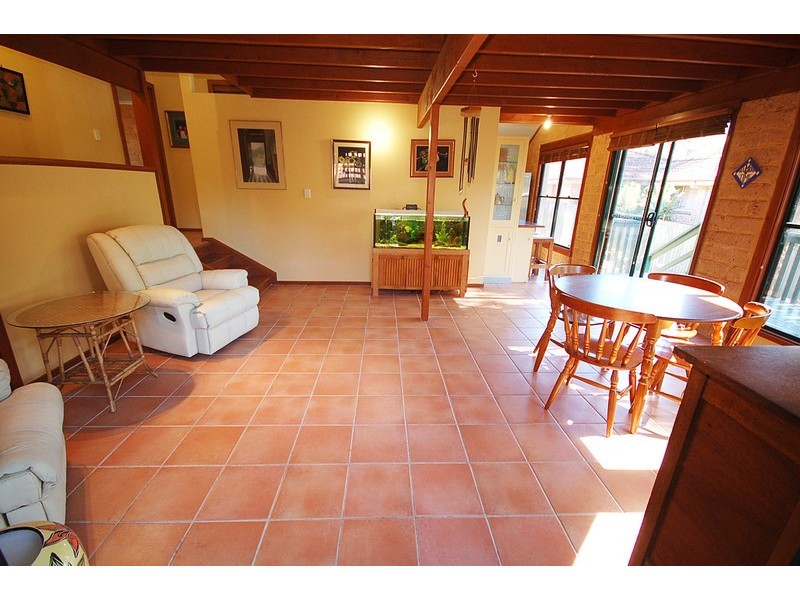 19 Walmsley Road, Ourimbah NSW 2258