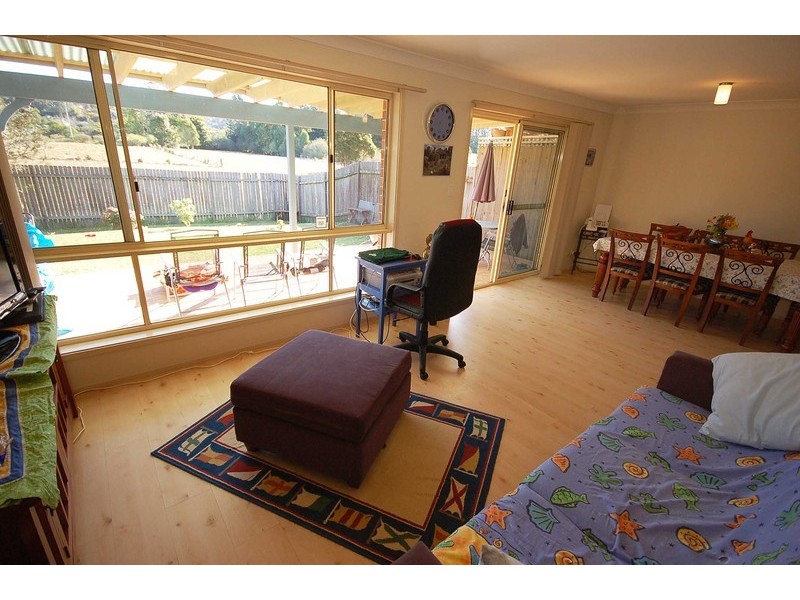 2/65 Shirley Street, Ourimbah NSW 2258