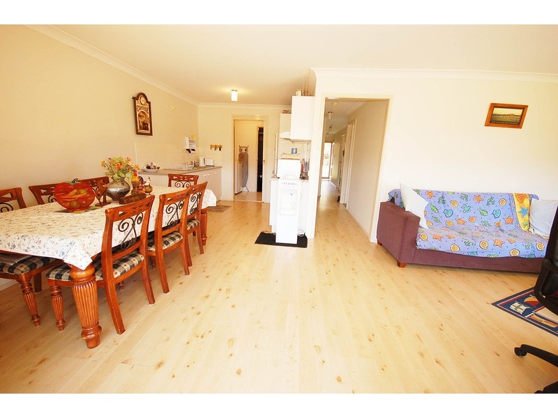 2/65 Shirley Street, Ourimbah NSW 2258