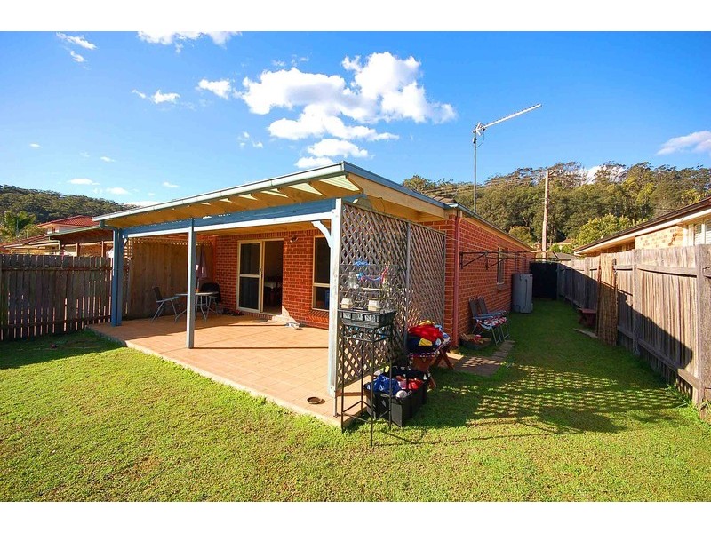 2/65 Shirley Street, Ourimbah NSW 2258