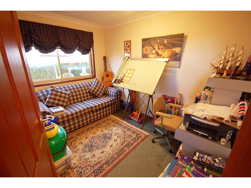 12 Robusta Close, Erina NSW 2250