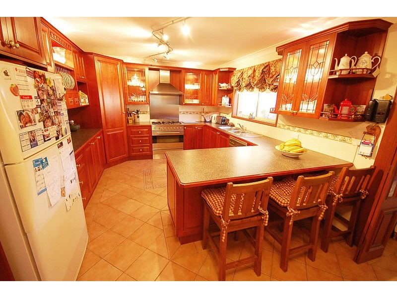 12 Robusta Close, Erina NSW 2250