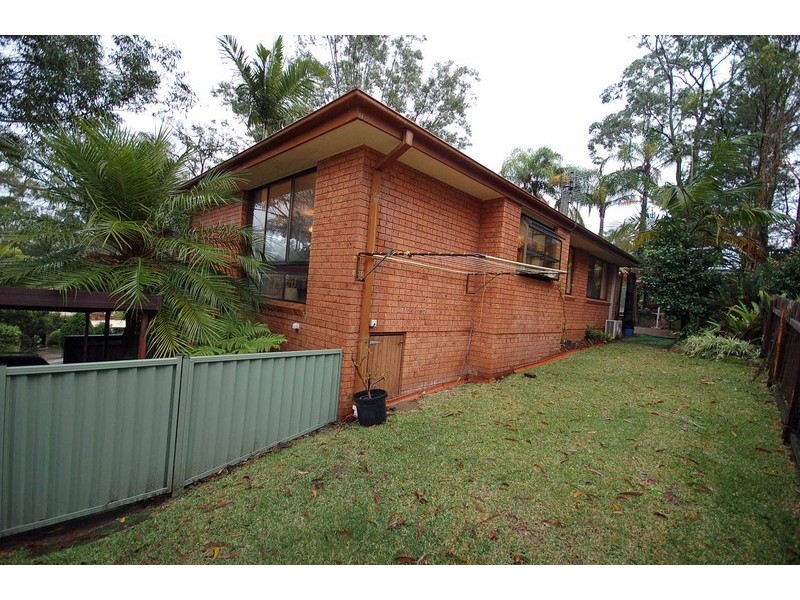 8 Lynch Road, Narara NSW 2250