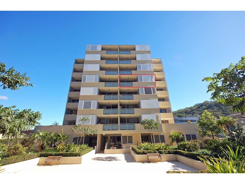 30/12 Baker Street, Gosford NSW 2250