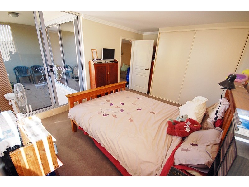 30/12 Baker Street, Gosford NSW 2250
