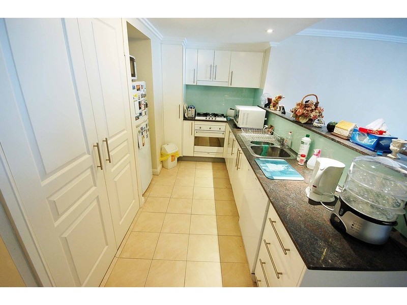 30/12 Baker Street, Gosford NSW 2250