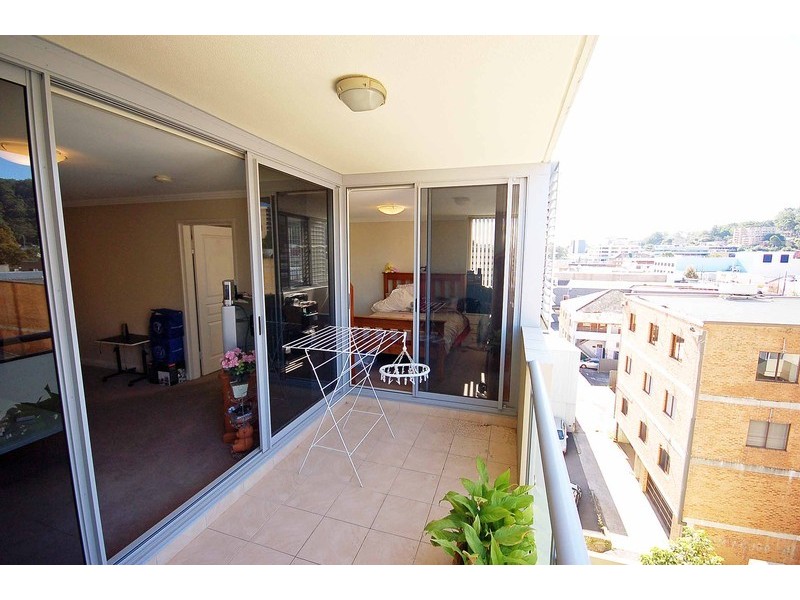 30/12 Baker Street, Gosford NSW 2250