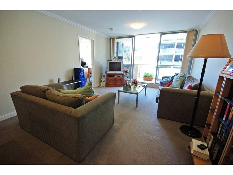 30/12 Baker Street, Gosford NSW 2250