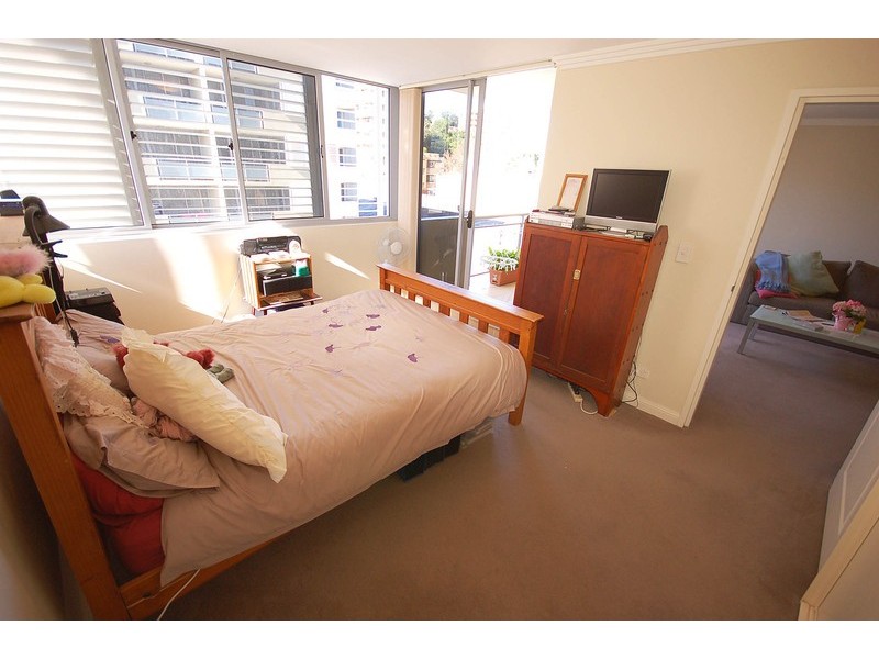 30/12 Baker Street, Gosford NSW 2250