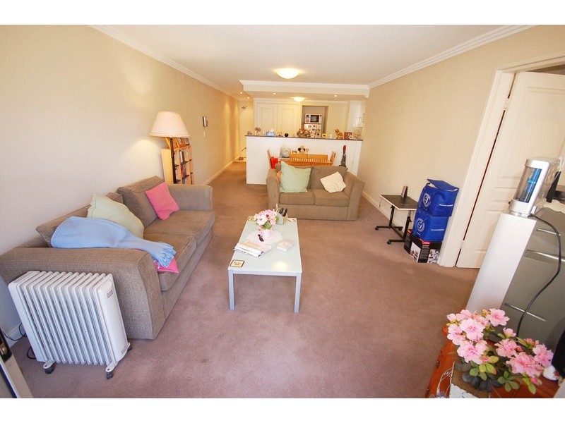 30/12 Baker Street, Gosford NSW 2250