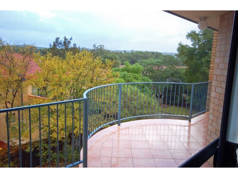 18/29 Pacific Highway, West Gosford NSW 2250