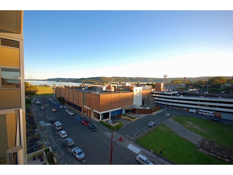 28/12 Baker Street, Gosford NSW 2250