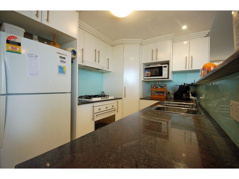 14/12 Baker Street, Gosford NSW 2250