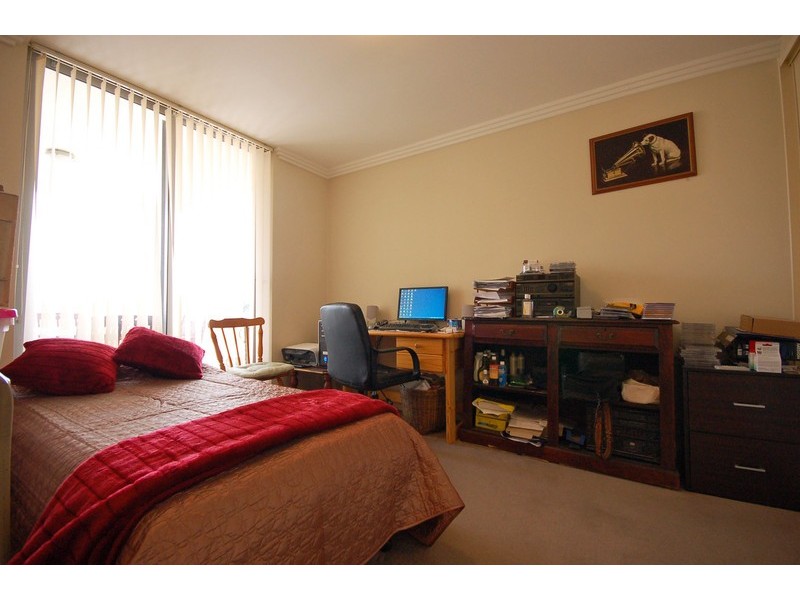 14/12 Baker Street, Gosford NSW 2250