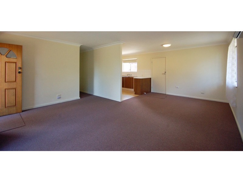 1 Maranoa Street, Wyoming NSW 2250