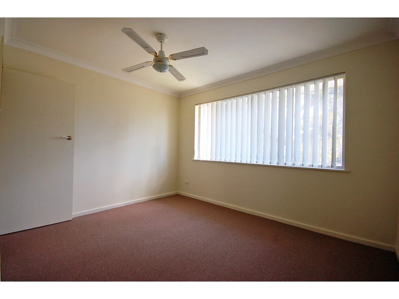 1 Maranoa Street, Wyoming NSW 2250