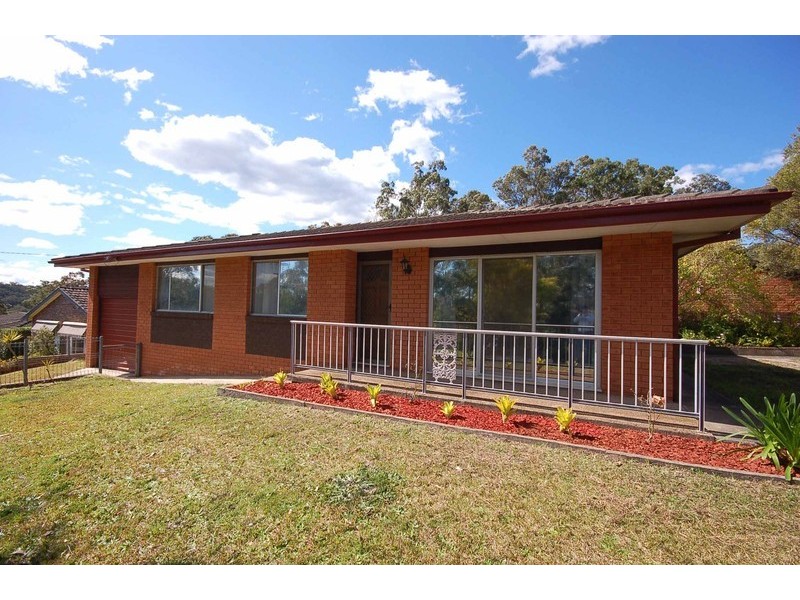 1 Maranoa Street, Wyoming NSW 2250
