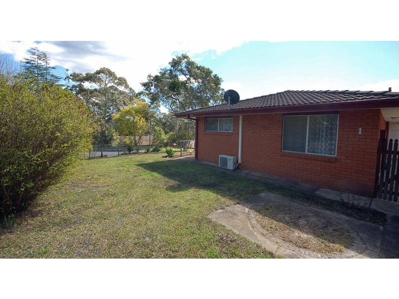 1 Maranoa Street, Wyoming NSW 2250