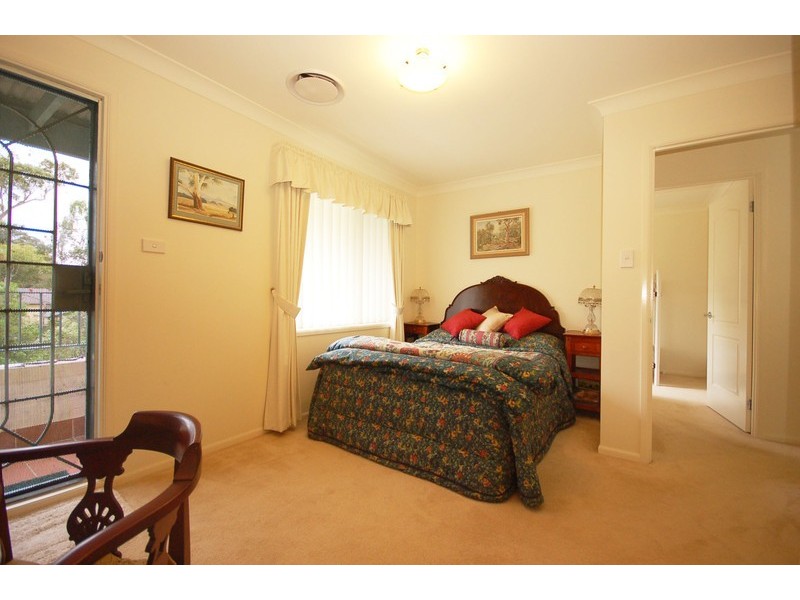 37 Wingello Crescent, Wyoming NSW 2250