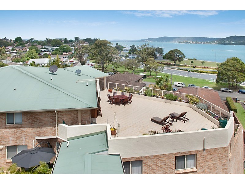 12/2-4 Mulkarra Avenue, Gosford NSW 2250