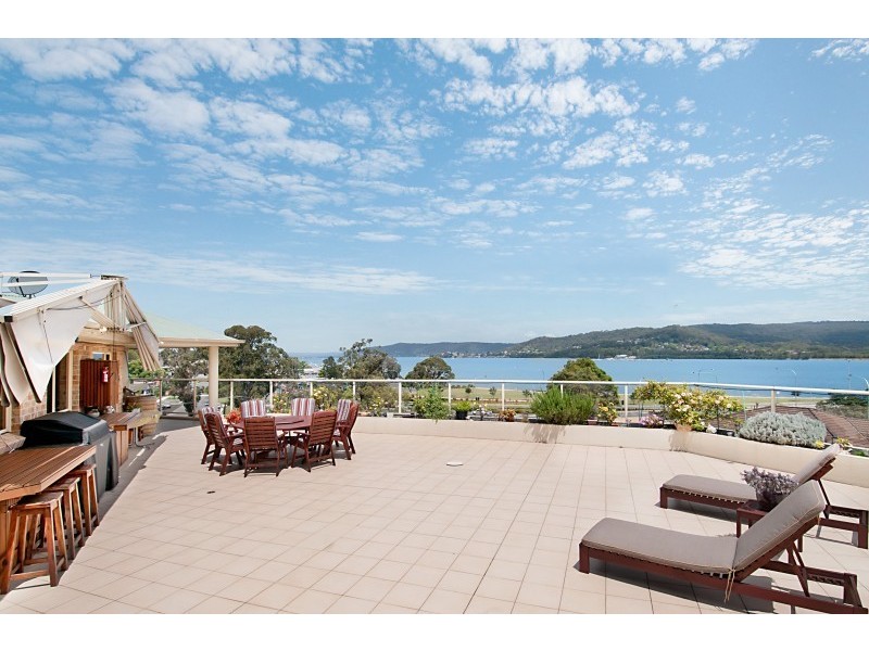 12/2-4 Mulkarra Avenue, Gosford NSW 2250