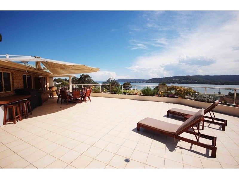 12/2-4 Mulkarra Avenue, Gosford NSW 2250