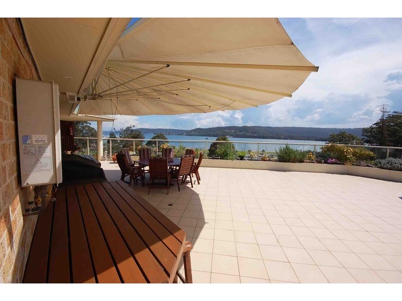 12/2-4 Mulkarra Avenue, Gosford NSW 2250