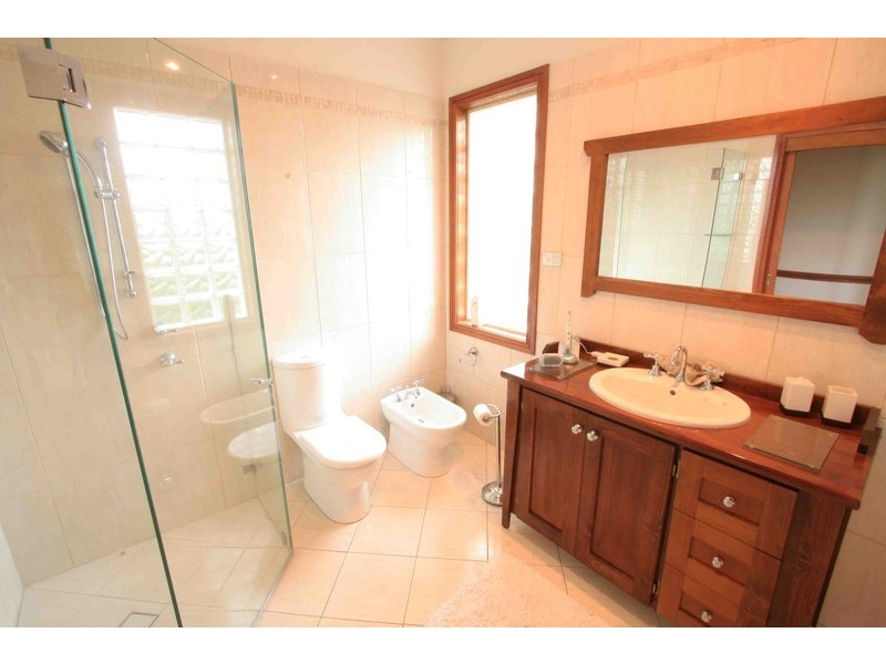 61 Deane Street, Narara NSW 2250