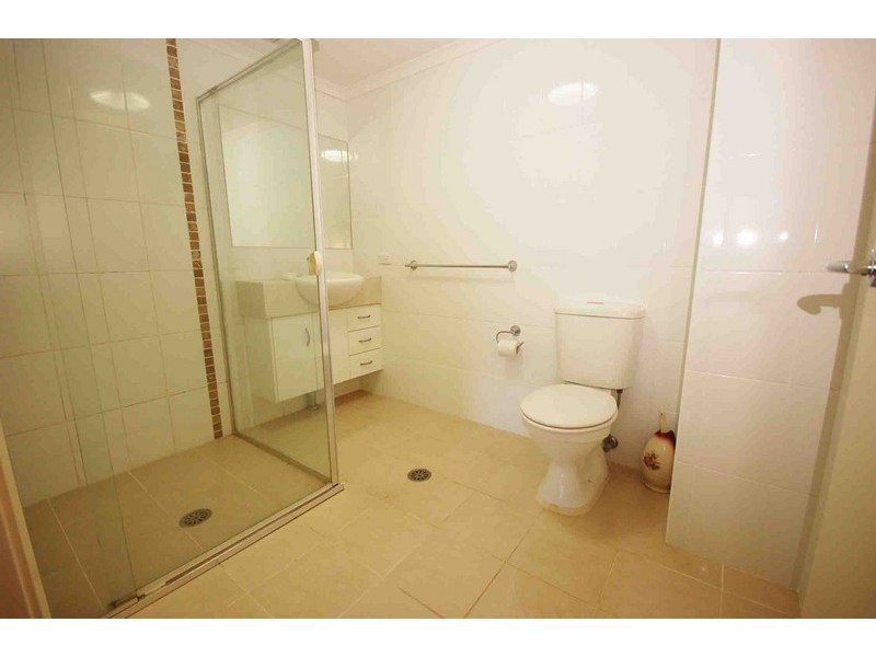 3/1 Creighton Lane, Point Frederick NSW 2250