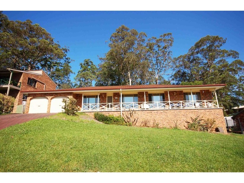 4 Glenrose Close, Lisarow NSW 2250