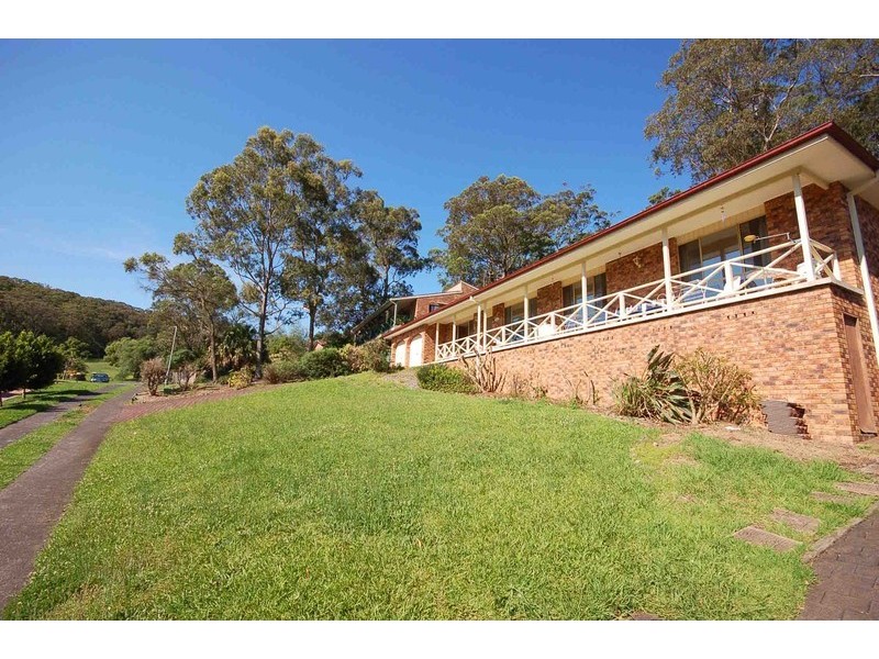 4 Glenrose Close, Lisarow NSW 2250