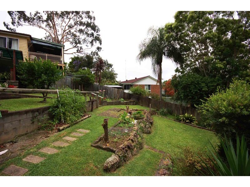 7 Mindaree Avenue, Wyoming NSW 2250