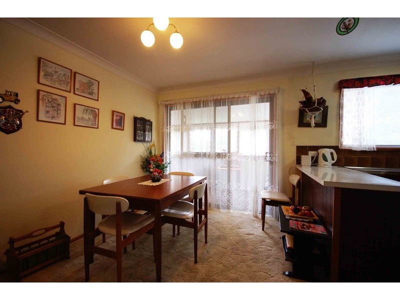 7 Mindaree Avenue, Wyoming NSW 2250