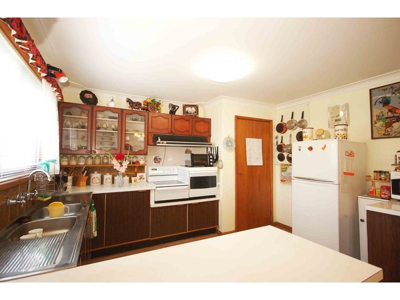 7 Mindaree Avenue, Wyoming NSW 2250