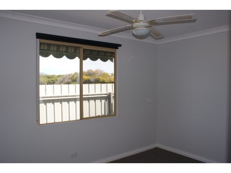 17 Delmage Street, Dongara WA 6525