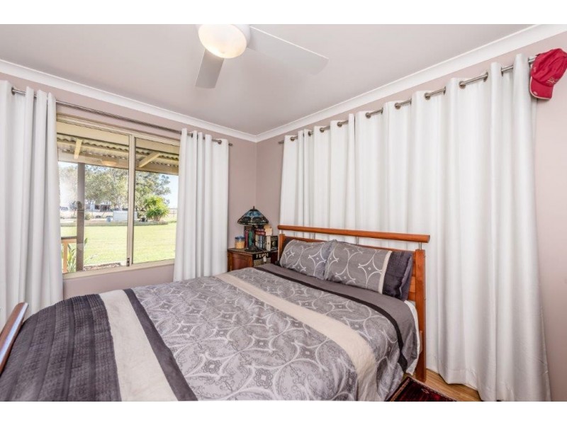 92 Brennand Road, Dongara WA 6525