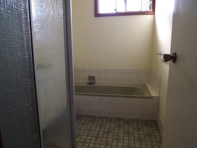 33 CHURCH STREET, Dongara WA 6525