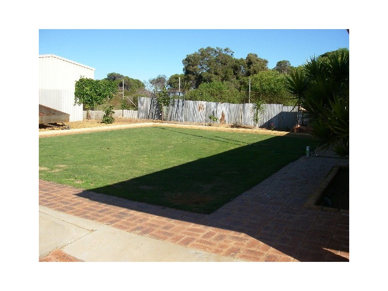 33 Richardson Road, Port Denison WA 6525